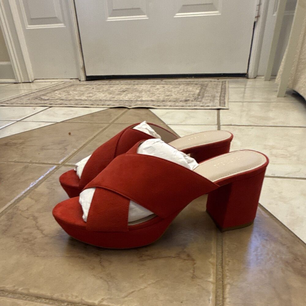 RARE Barneys New York red suede slide sandals solid straps block heel
